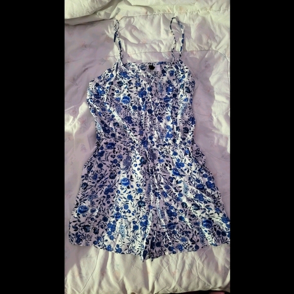 (2 for $10) H&M Romper/Jumpsuit - Picture 1 of 2